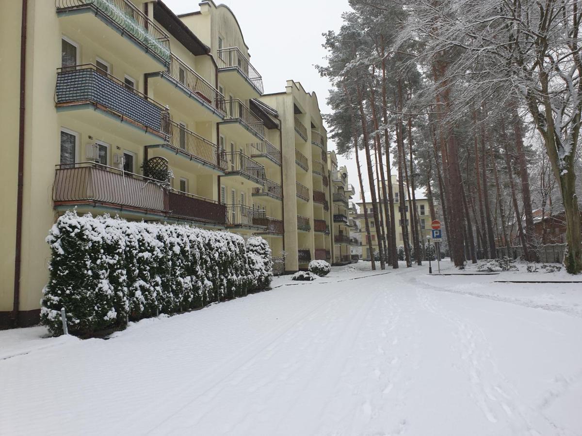 Apartament Maria Miedzyzdroje Exterior foto